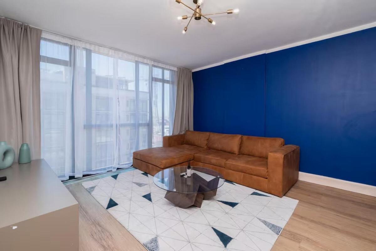 Apartment 1209 Four Seasons Capetown *
